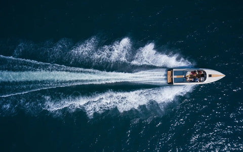 THERMAL IMAGING FOR BOATERS: SEEING BEYOND FOG AND DARKNESS